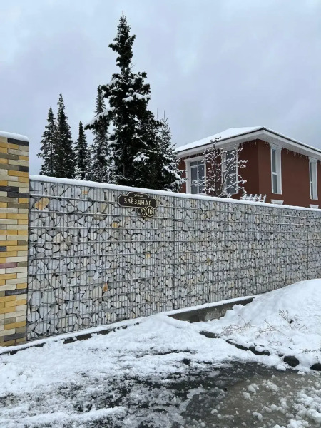 Частный дом Золотой вензель