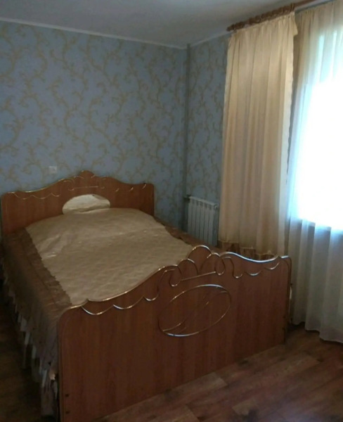 Квартира Трехкомнатная на Берeгу Гоpькoвcкoгo Моря