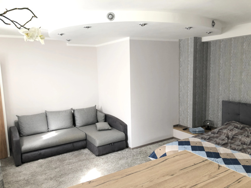 Апартаменты на Верхнем Озере Ул Госпитальная