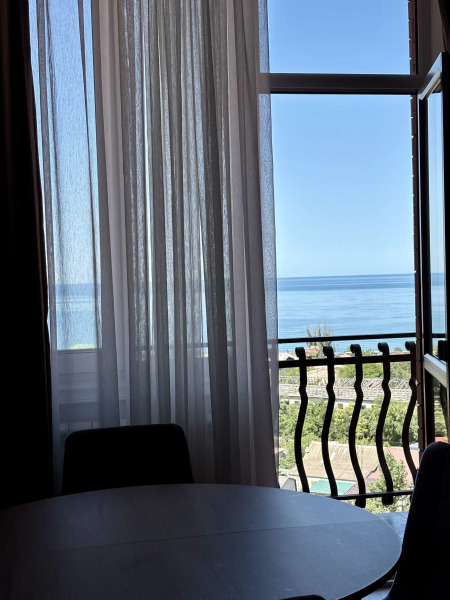 Квартира с видом на море