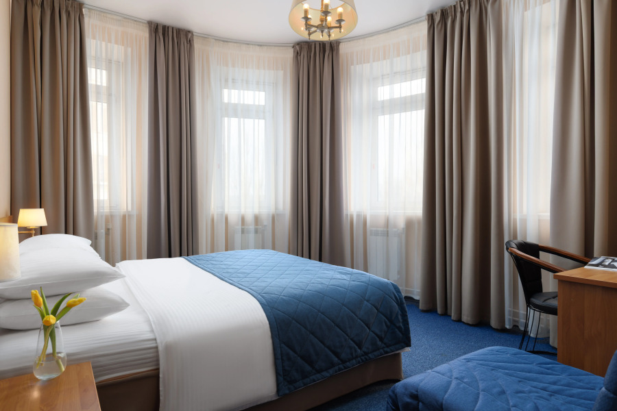 Отель Малетон на Анохина