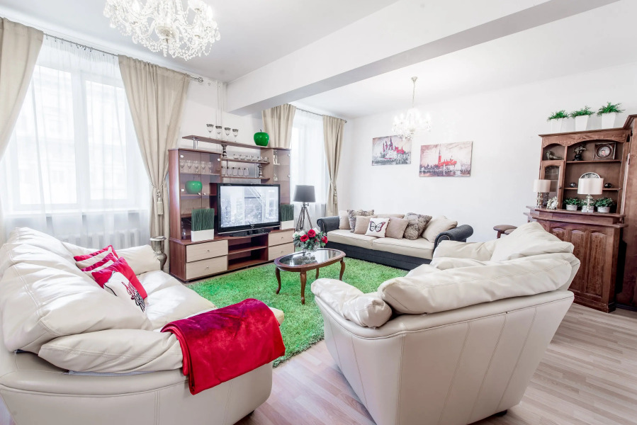 Апартаменты 3-комнт. в самом центре Минска для 10 гостей