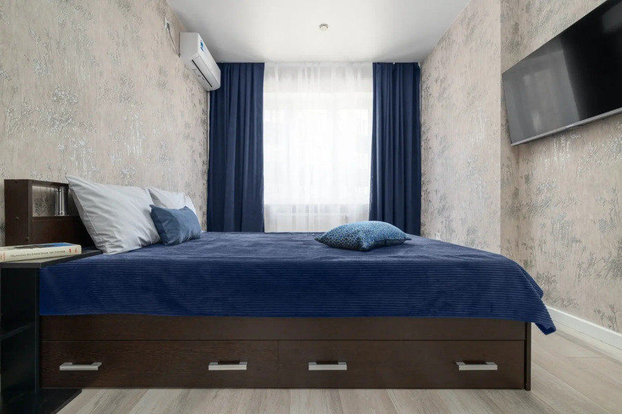 Квартира уютная однокомнатная на Петра Метальникова 40