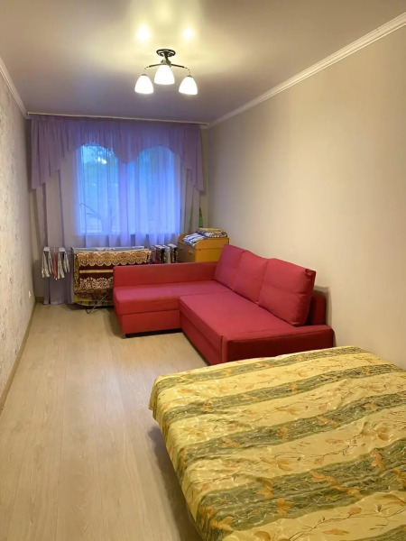 Квартира Двухкомнатная Химиков 15