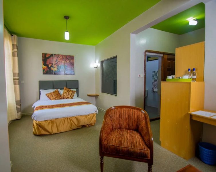 Отель Maple Inn