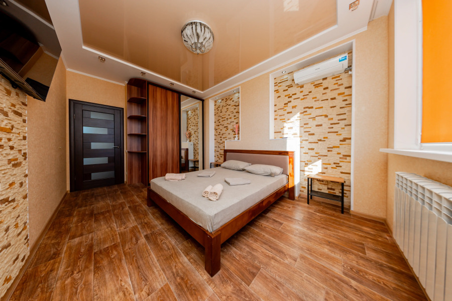 Квартира у Пляжа Парк Победы на 4 Гостей с Видом на Море