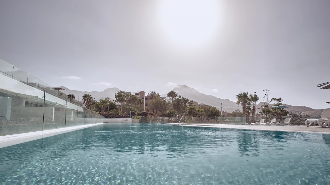 Отель Baobab Suites