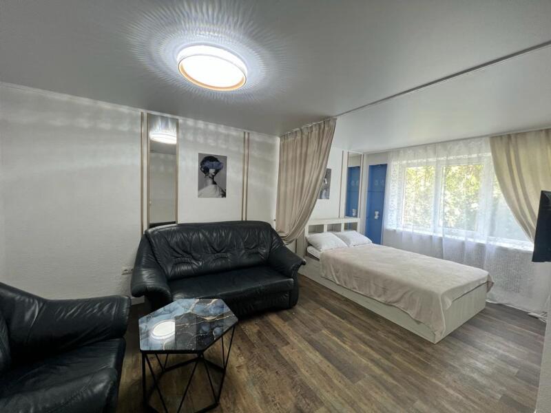 Апартаменты у верхнего озера и парка Юность