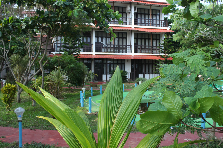 Отель True Blue Beach Resort