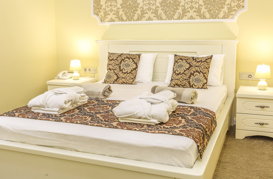 Мини-Отель Onegin Rooms