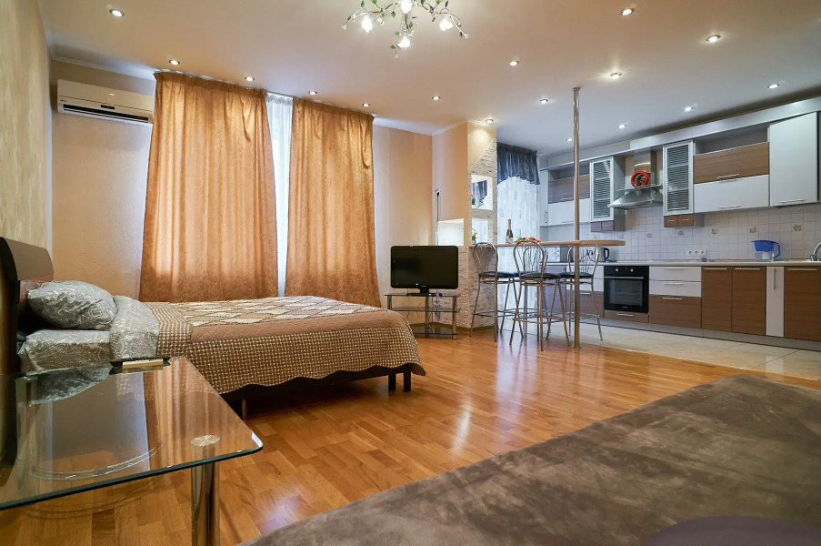 Апартаменты Studio Delux 70 Let Oktyabrya