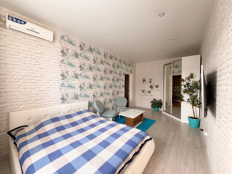 Апартаменты Apart MV на Железноводской 72