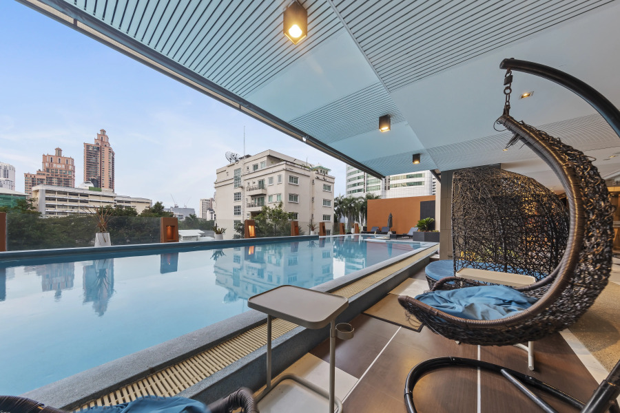 Отель Golden Tulip Mandison Suites