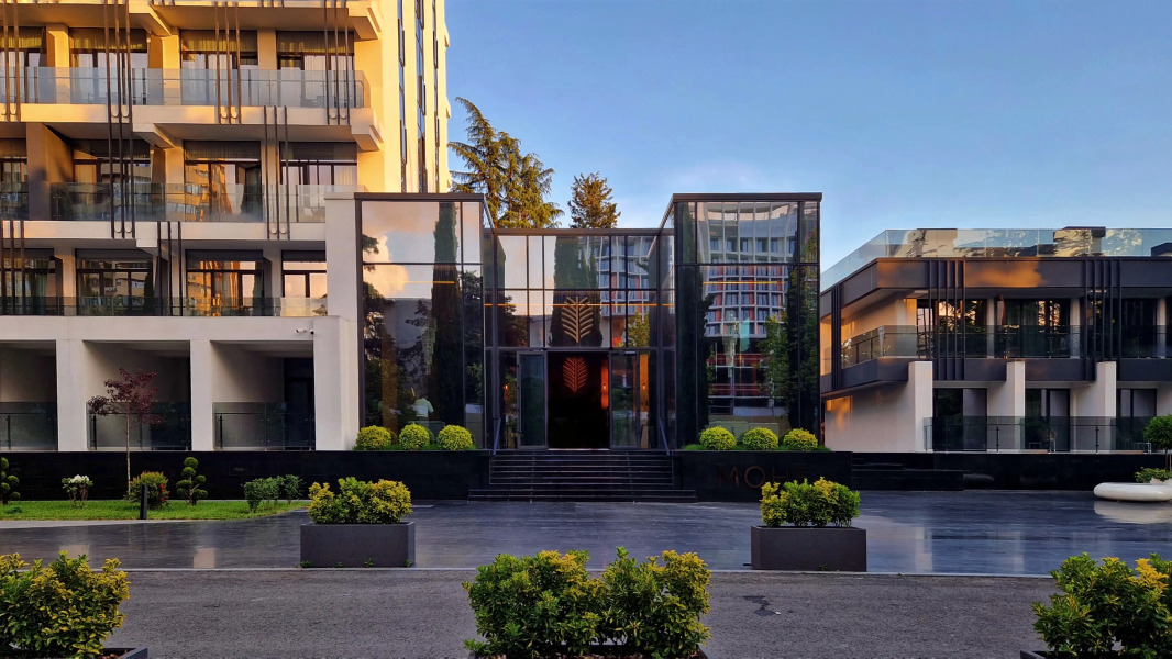 Апартаменты в отеле с всесезонным бассейном