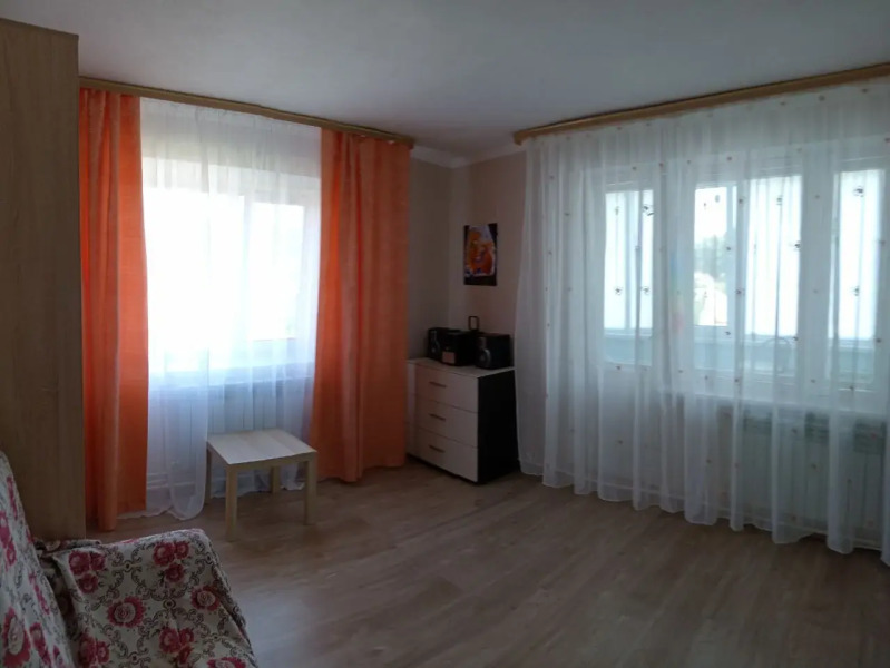 Квартира 1 комнатная с балконом