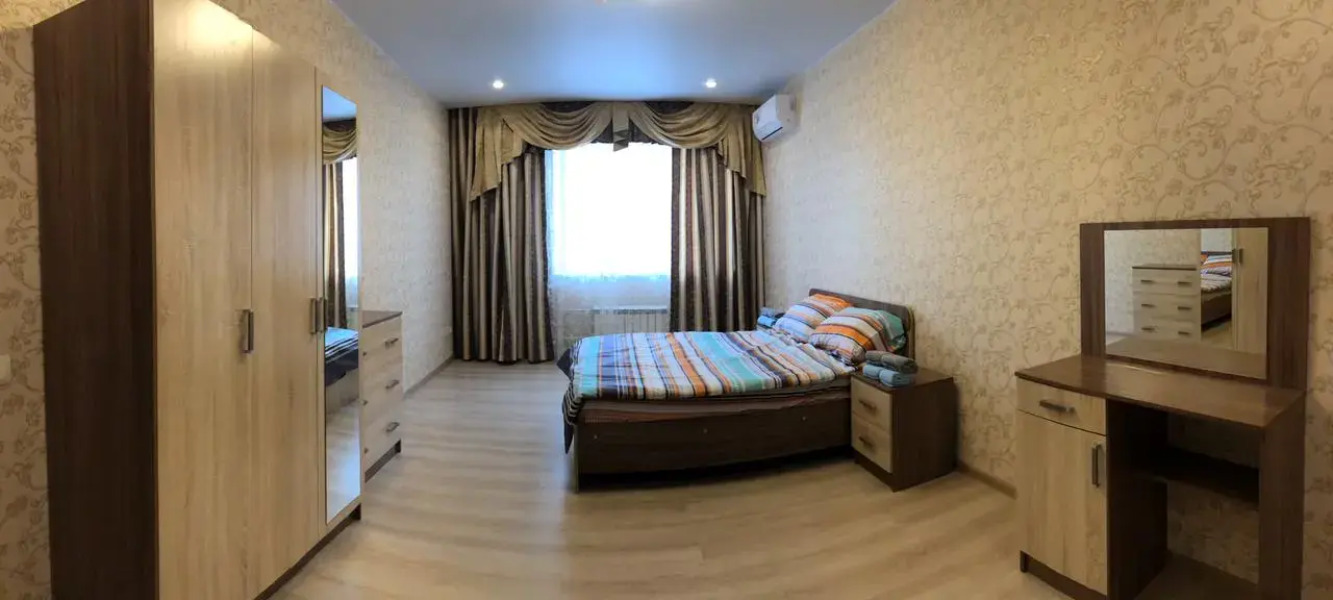 Апартаменты Royal Aurora  Евродвушка на Махалина