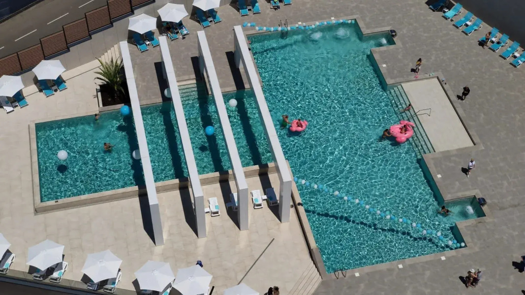 Квартира Двухкомнатная квартира с видом на море и лес