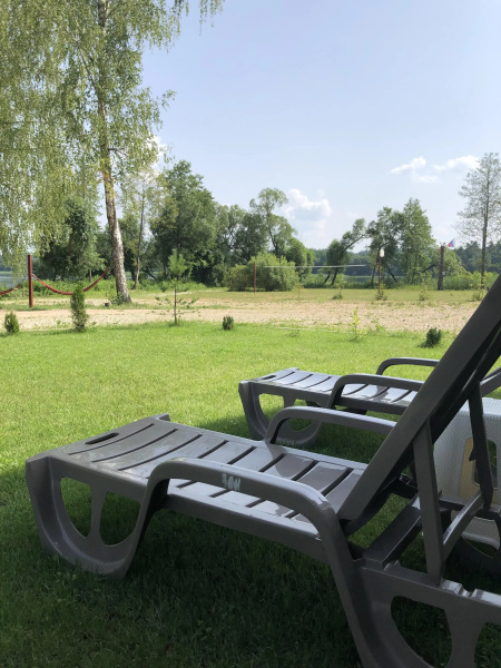 Tikhy Bereg Gust House