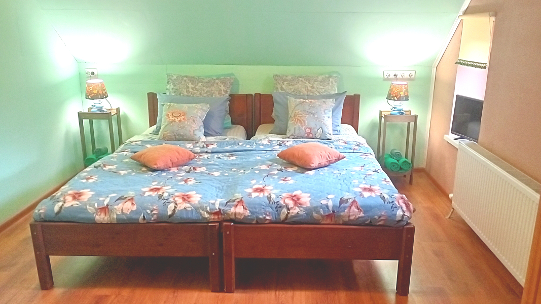 Квартира 2-к  на Берегу Озера с Лебедями