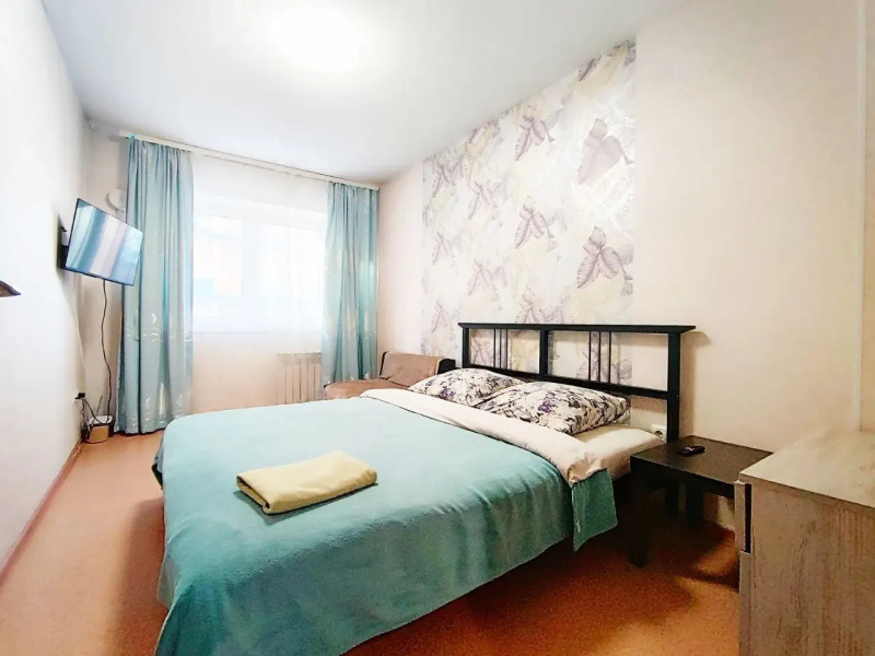 Квартира Евро Двушка 1 на Щорса 12