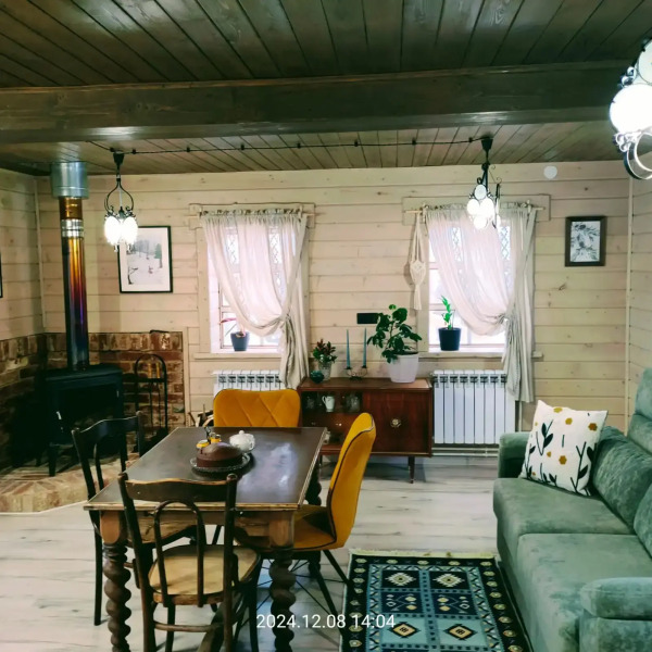 Частный дом Деревенский Домик с Прекрасным Видом