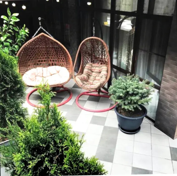Апартаменты Holiday and Business Apartments