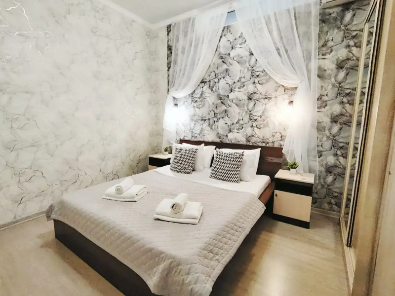 Квартира на цокольном этаже спасающие от жары с кухонной зоной