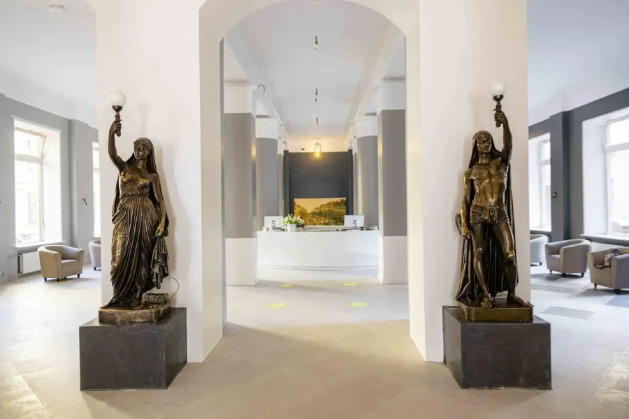 Гостиница Октябрьская