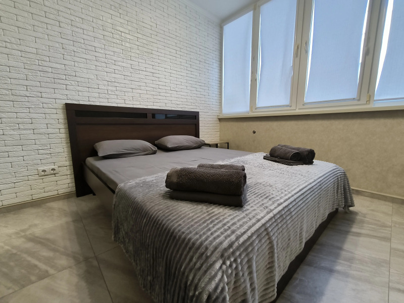 Апартаменты у пляжа Парк Победы на 4 гостей