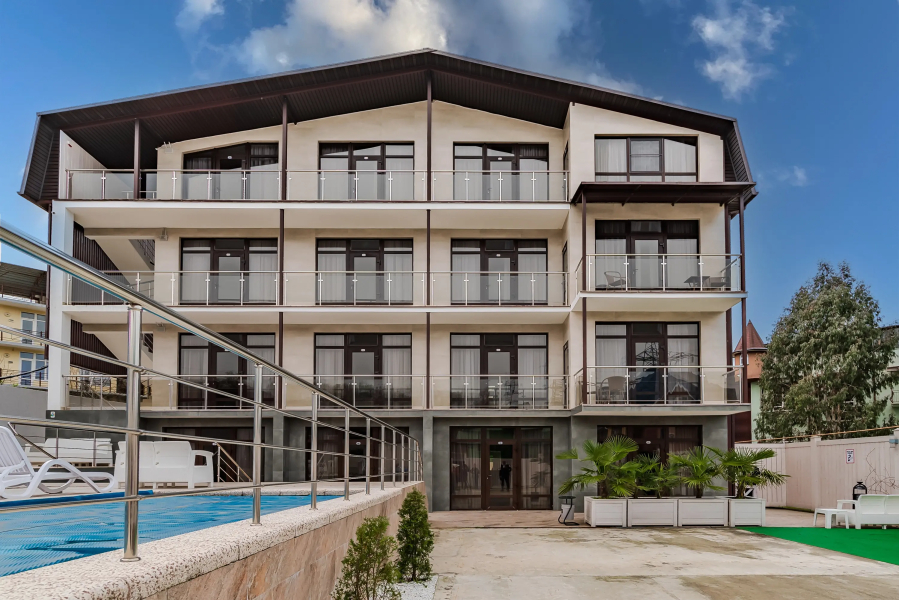 Отель Astra Montale Family