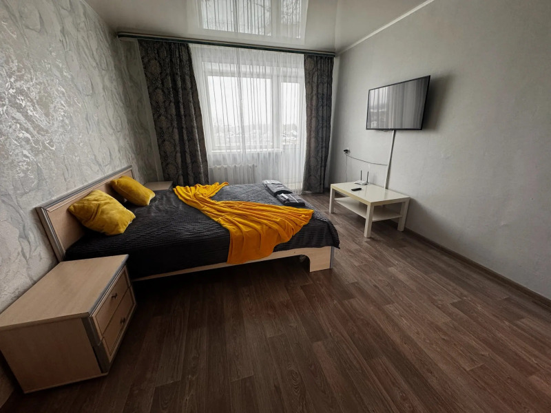 Квартира Свободы 8-26