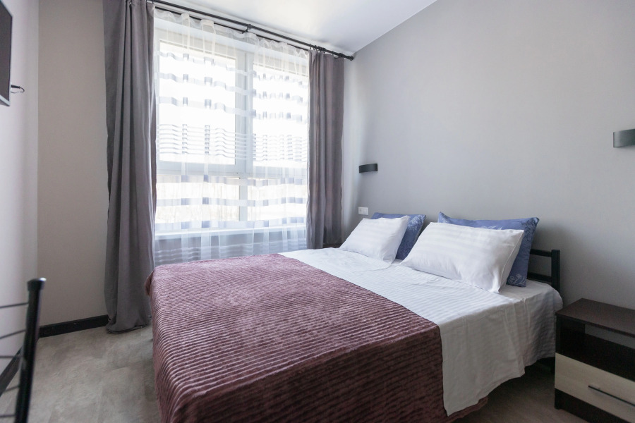 Апартаменты Студия на П. Романова