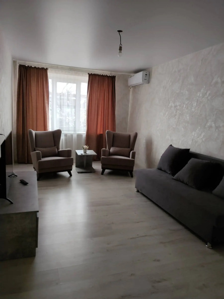 Квартира 2-к улица Красный Спуск 26