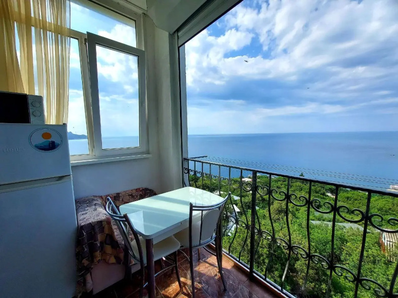 Квартира возле пляжа бухта Ласпи, 24