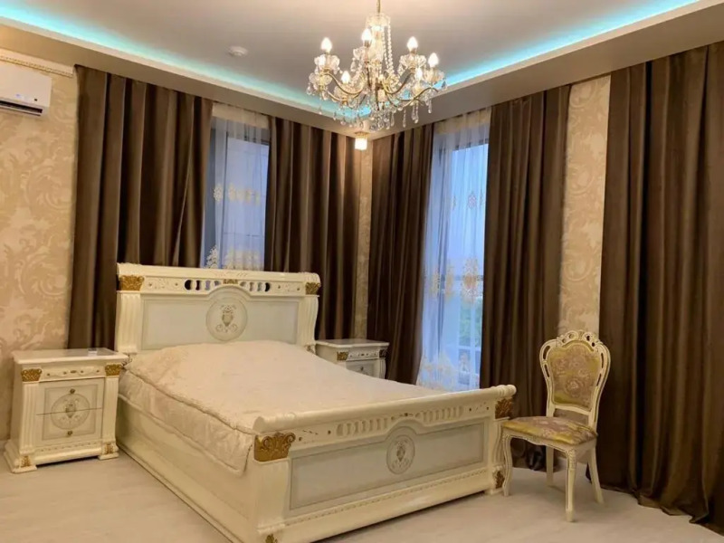 Отель Империя