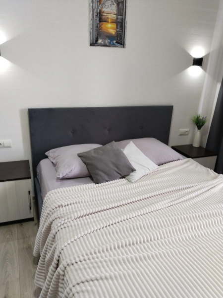 Квартира комфортная на улице Трудовые Резервы