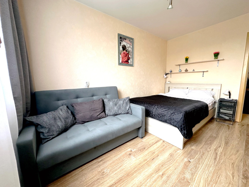 Квартира Однушка Поэма-апарт на Поэтическом Бульваре