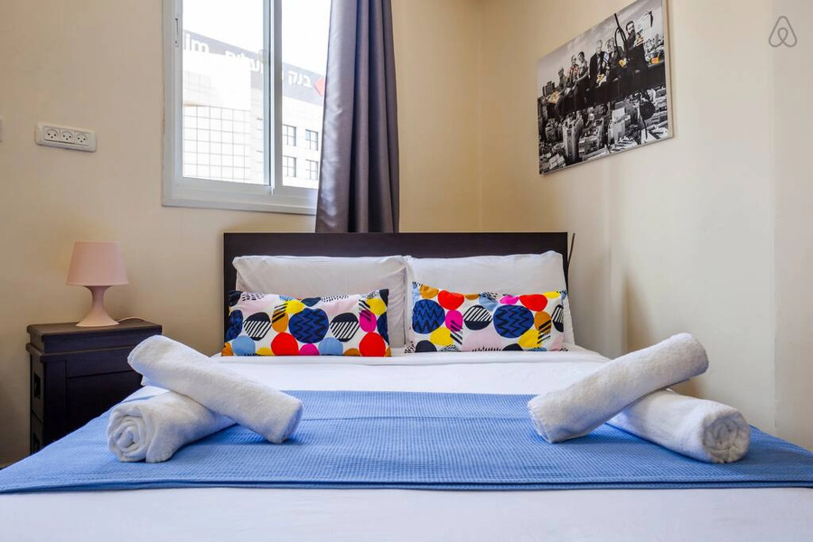 NHE Rothschild Apartments