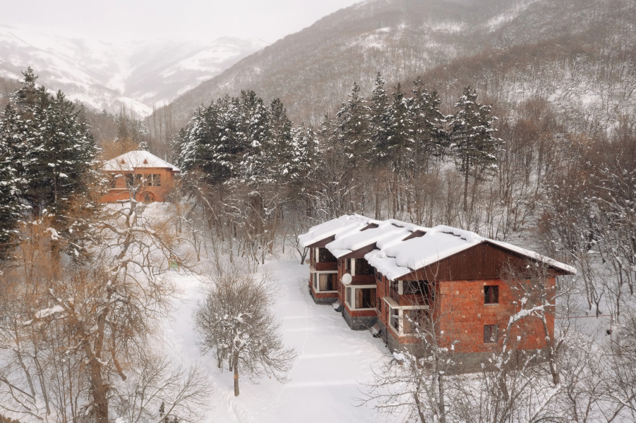 Отель Apricot  Aghveran Resort
