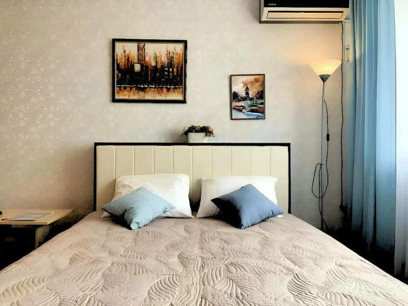 Апартаменты на Кубанской набережной