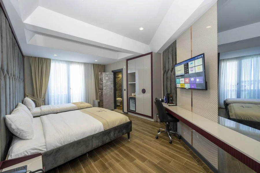 Отель Heaven Prime Airport