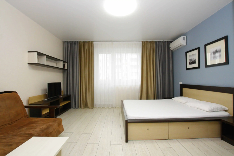 Альт Апартаменты люкс (054)