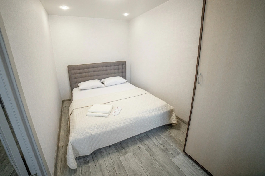 Апартаменты  Дзержинского 18А