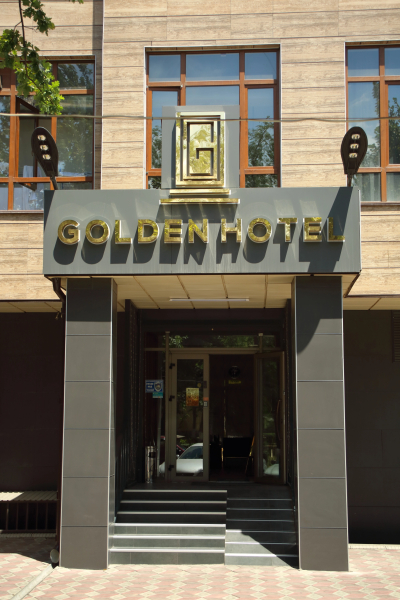Отель Golden