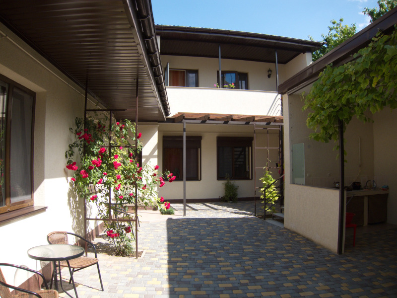 Апартаменты на Приморской