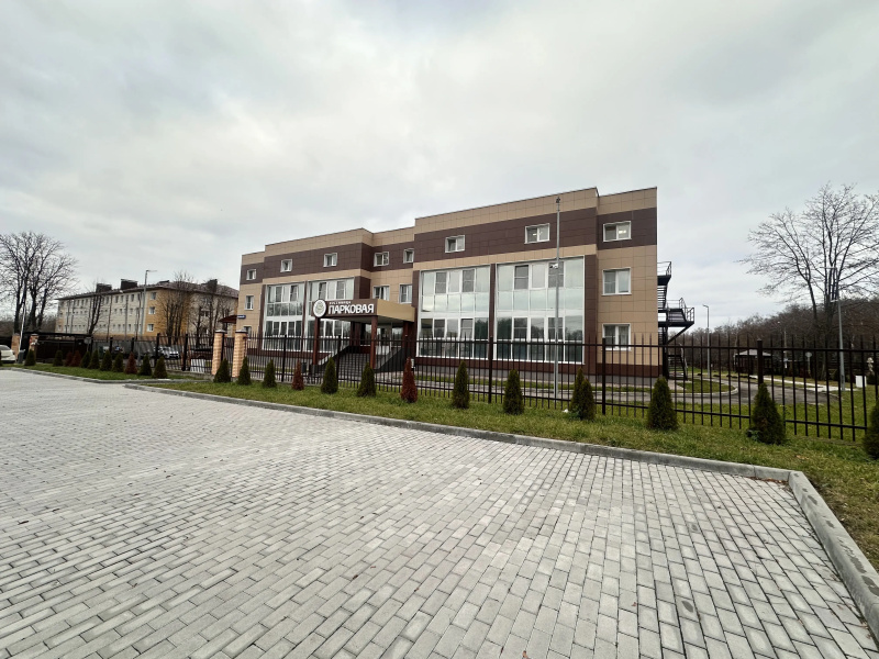 Отель Парковая