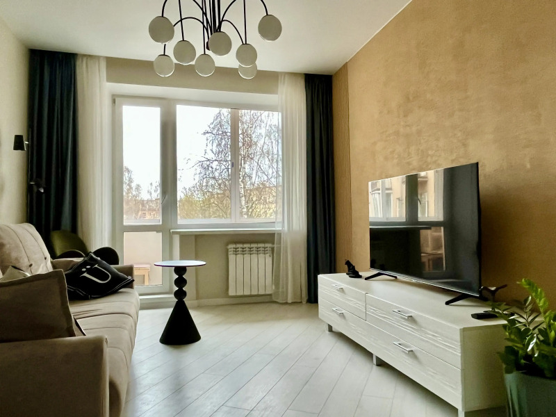 Квартира Уютная Напротив Железнодорожного Вокзала