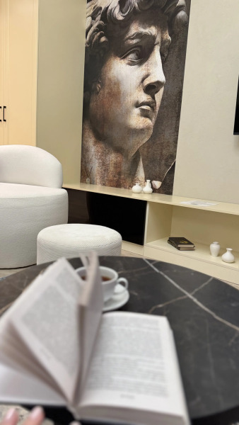 Квартира стильная 2х-к с изысканным ремонтом в ЖК Апарт