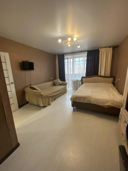 Квартира около Империала