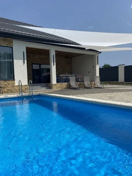 Частный дом на Лебединой